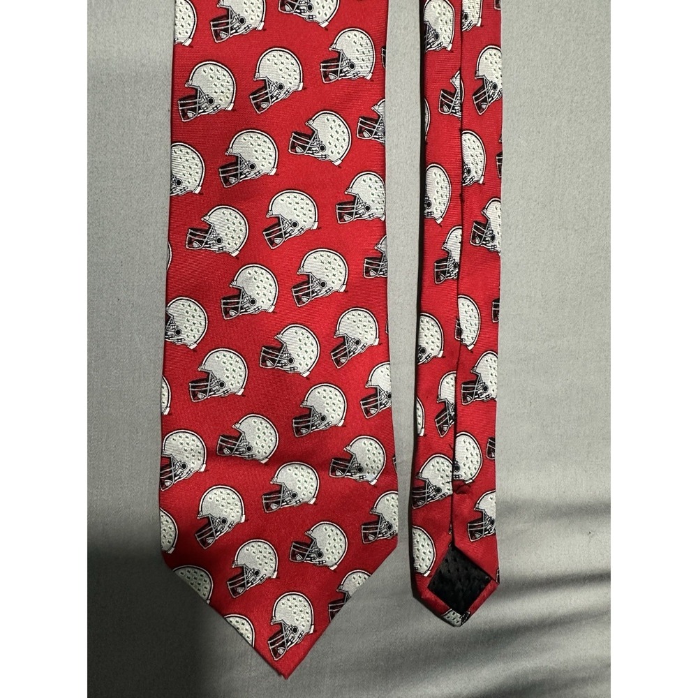 College‎ Classics Ohio State Buckeyes Helmet Necktie